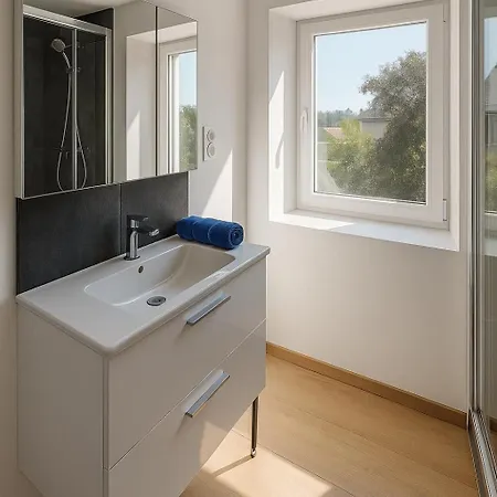 Apartment Neuf Et Moderne St-dié - Calme - Wifi - 2 Min Gare - Parking Gratuit Proche *